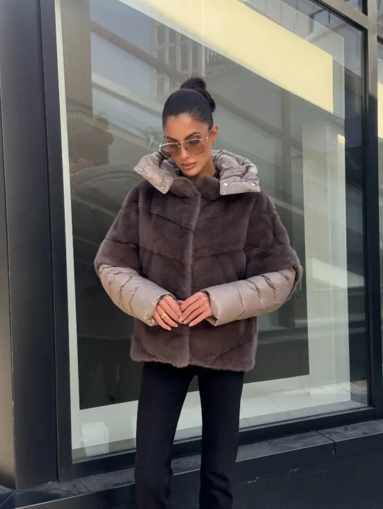 Норковый жилет/пуховик 2в1 - цвет капучино - фото 11