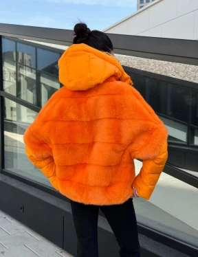 Зимняя куртка-жилет из меха норки цвет Orange - фото 12