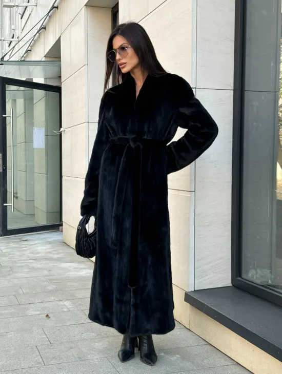 Шуба халат из аукционного меха норки, V-образный воротник с поясом - фото 4