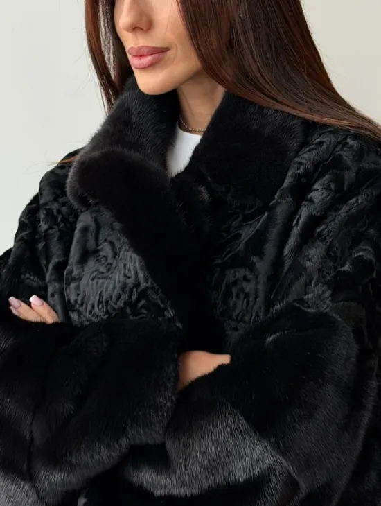 Полушубок из каракуля с норкой - фото 1