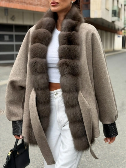 Демисезонное полупальто с натуральным мехом куницы - фото 5