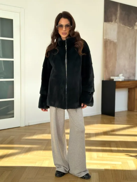 Бомбер из плюшевой норки NAFA - цвет темный изумруд - фото 9