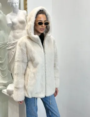 Норковая куртка с капюшоном - цвет ваниль - фото 4