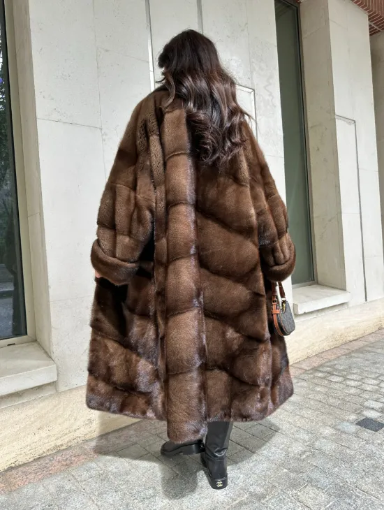 Норковая шуба NAFA соболиного натурального цвета - фото 7